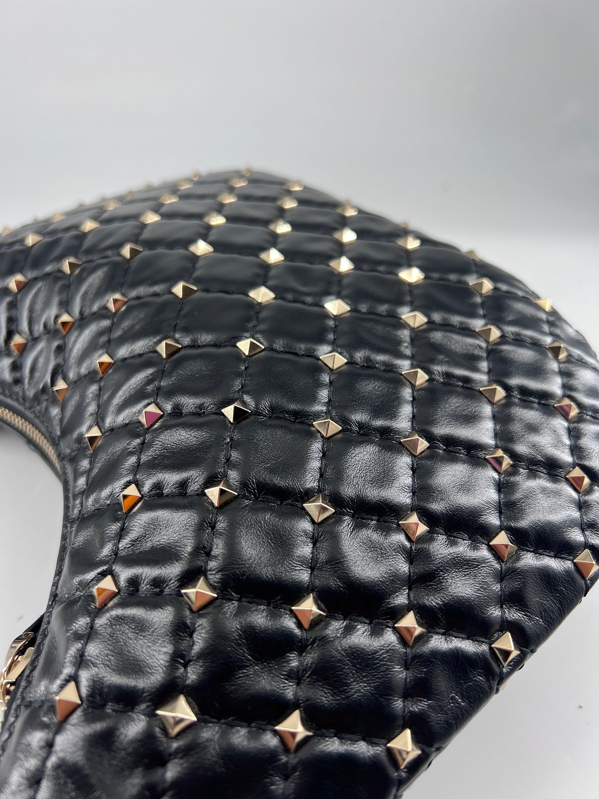 Valentino Garavani Rockstud Spike Zip Tote leather, Black, Leather, Shoulder Bag