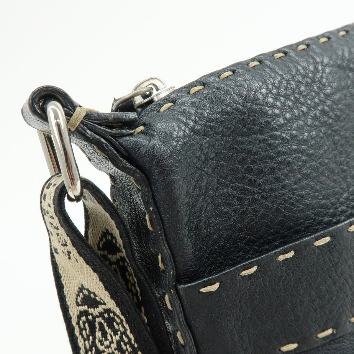Fendi Vintage Selleria Zip Messenger Leather, Black, Leather, Handbag