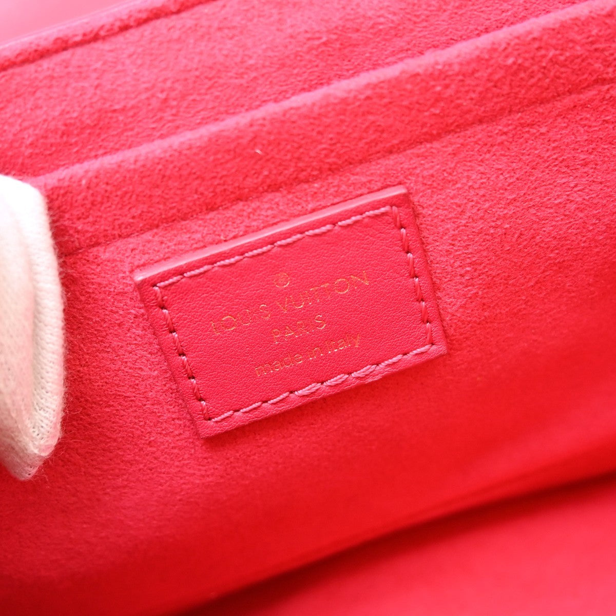 Louis Vuitton New Wave Quilted Leather, Pink, Leather, Handbag