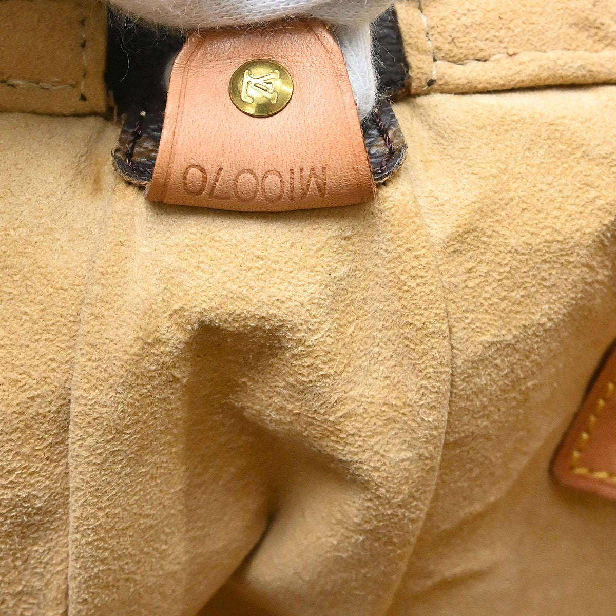 Louis Vuitton Monogram Looping Monogram Canvas, Brown, Canvas, Shoulder Bag