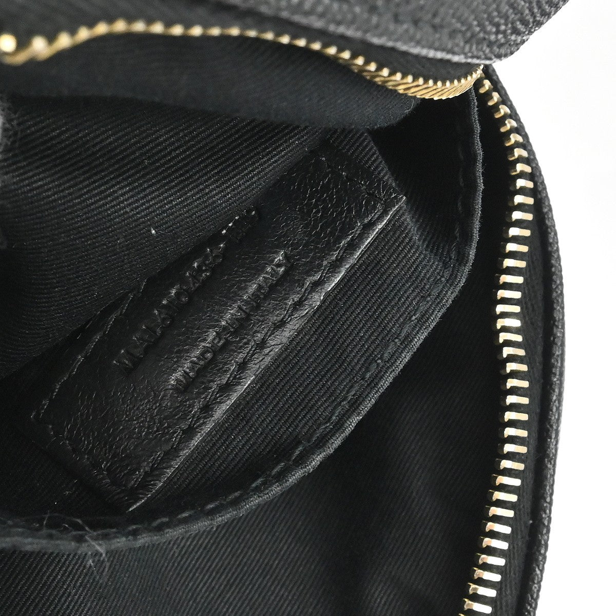 Saint Laurent Vinyle Round Camera Matelasse Chevron Leather, Black, Leather, Crossbody Bag
