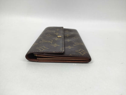 Louis Vuitton Sarah Monogram Canvas, Brown, Canvas, Clutch