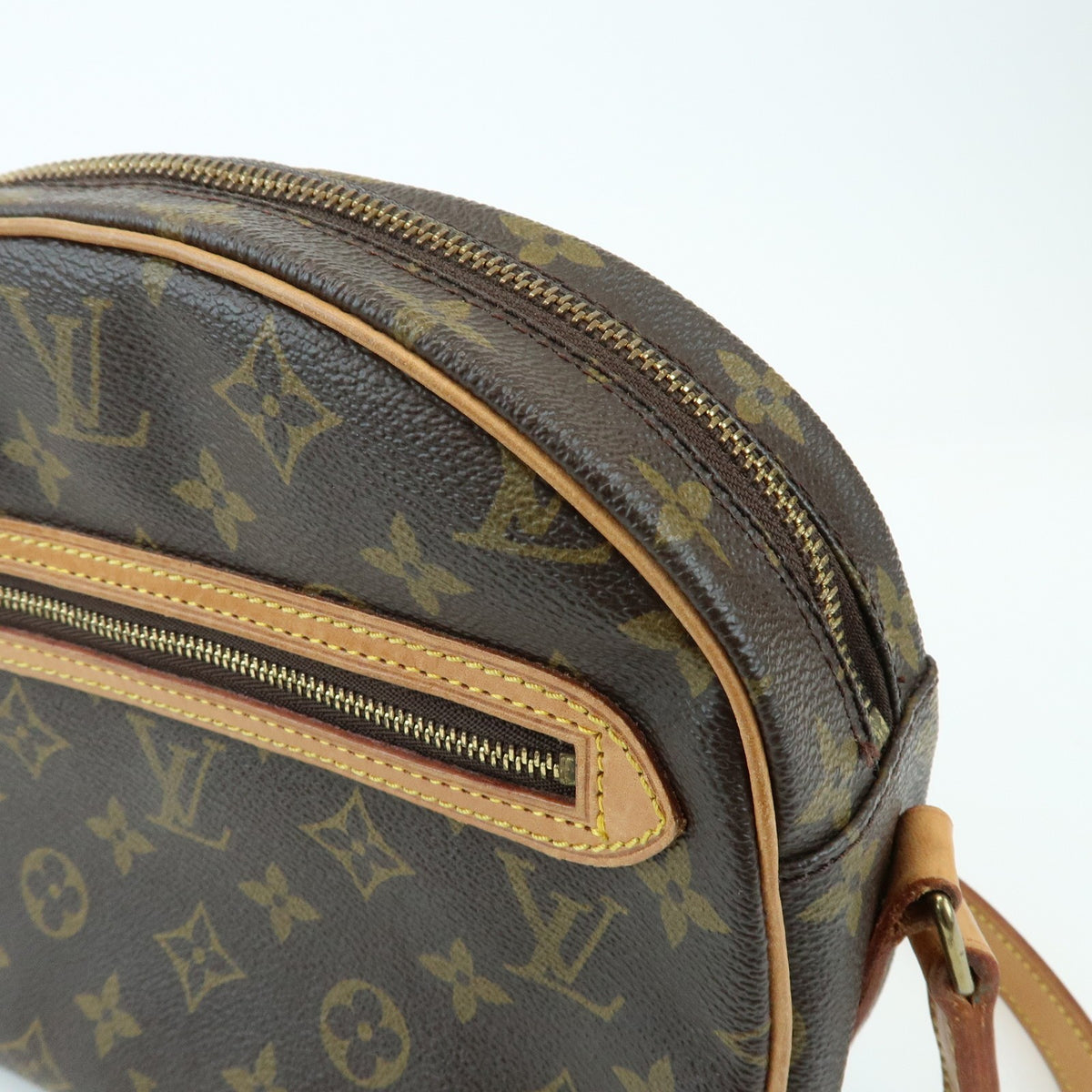 Louis Vuitton Senlis Monogram Canvas, Brown, Canvas, Shoulder Bag