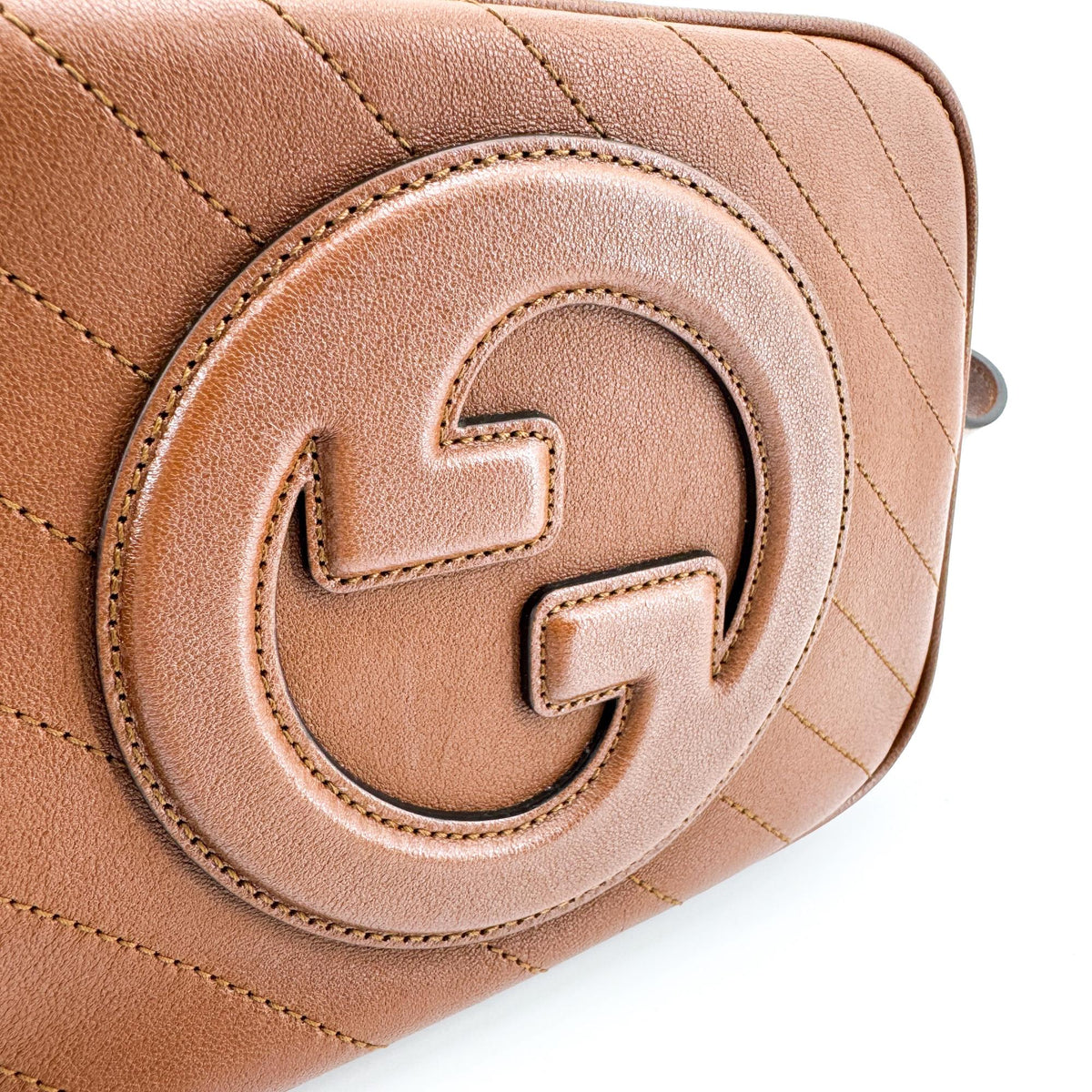 Gucci Blondie NM Camera Diagonal Quilted Leather, Brown, Leather, Shoulder Bag