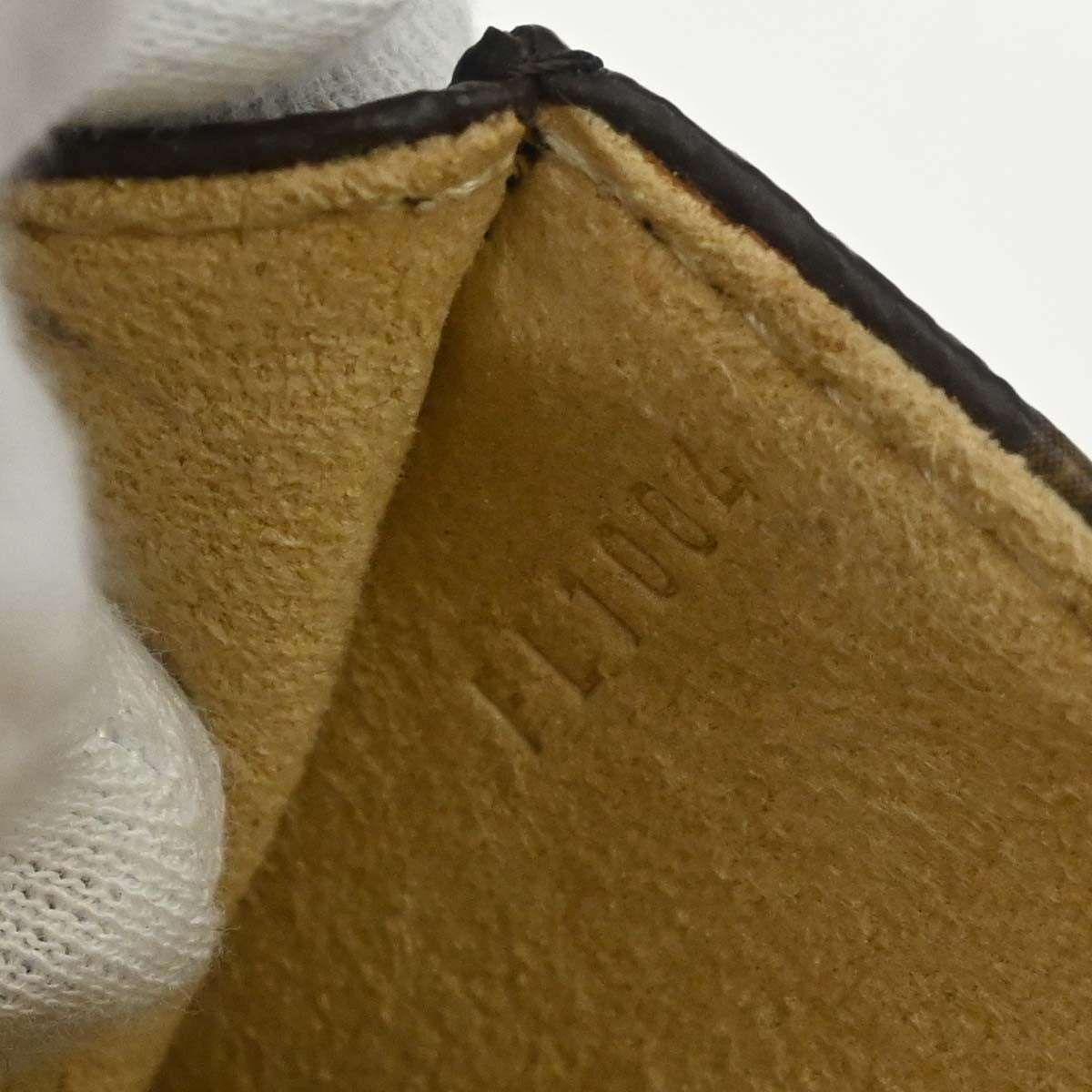 Louis Vuitton Florentine Pochette Canvas, Brown, Canvas, Clutch