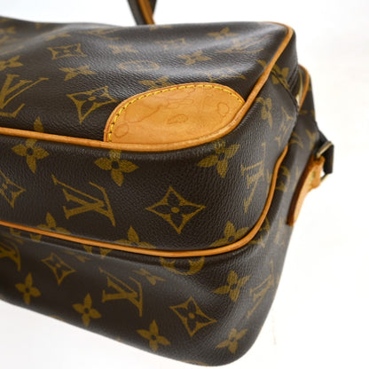 Louis Vuitton Nil Messenger Monogram Canvas, Brown, Canvas, Handbag