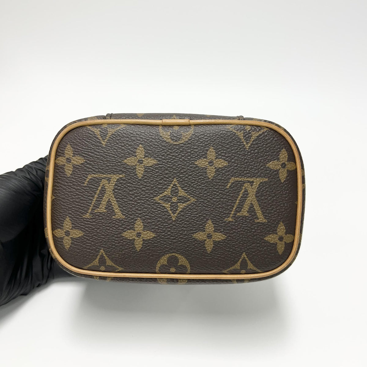 Louis Vuitton Nice Vanity Case Monogram Canvas, Brown, Canvas, Handbag