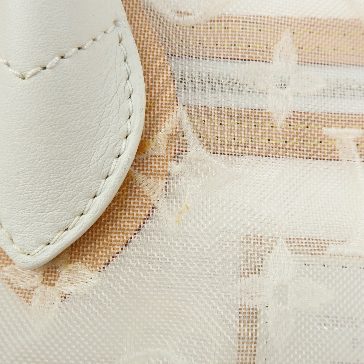 Louis Vuitton Transparence Lockit Mesh and Leather, White, Mesh, Handbag