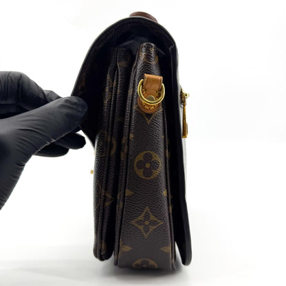 Louis Vuitton Pochette Metis Monogram Canvas, Brown, Canvas, Clutch