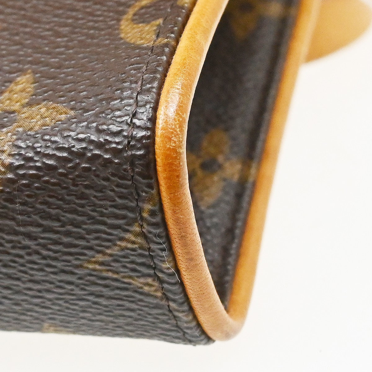 Louis Vuitton Florentine Pochette Monogram Canvas, Brown, Canvas, Clutch