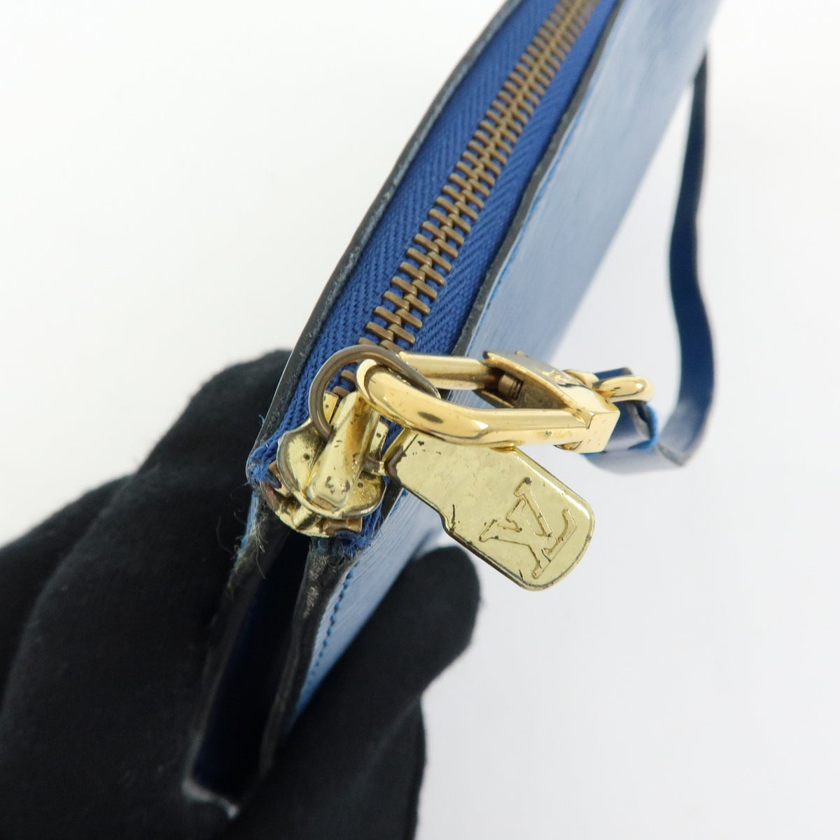 Louis Vuitton Pochette Accessoires Epi Leather, Blue, Leather, Clutch