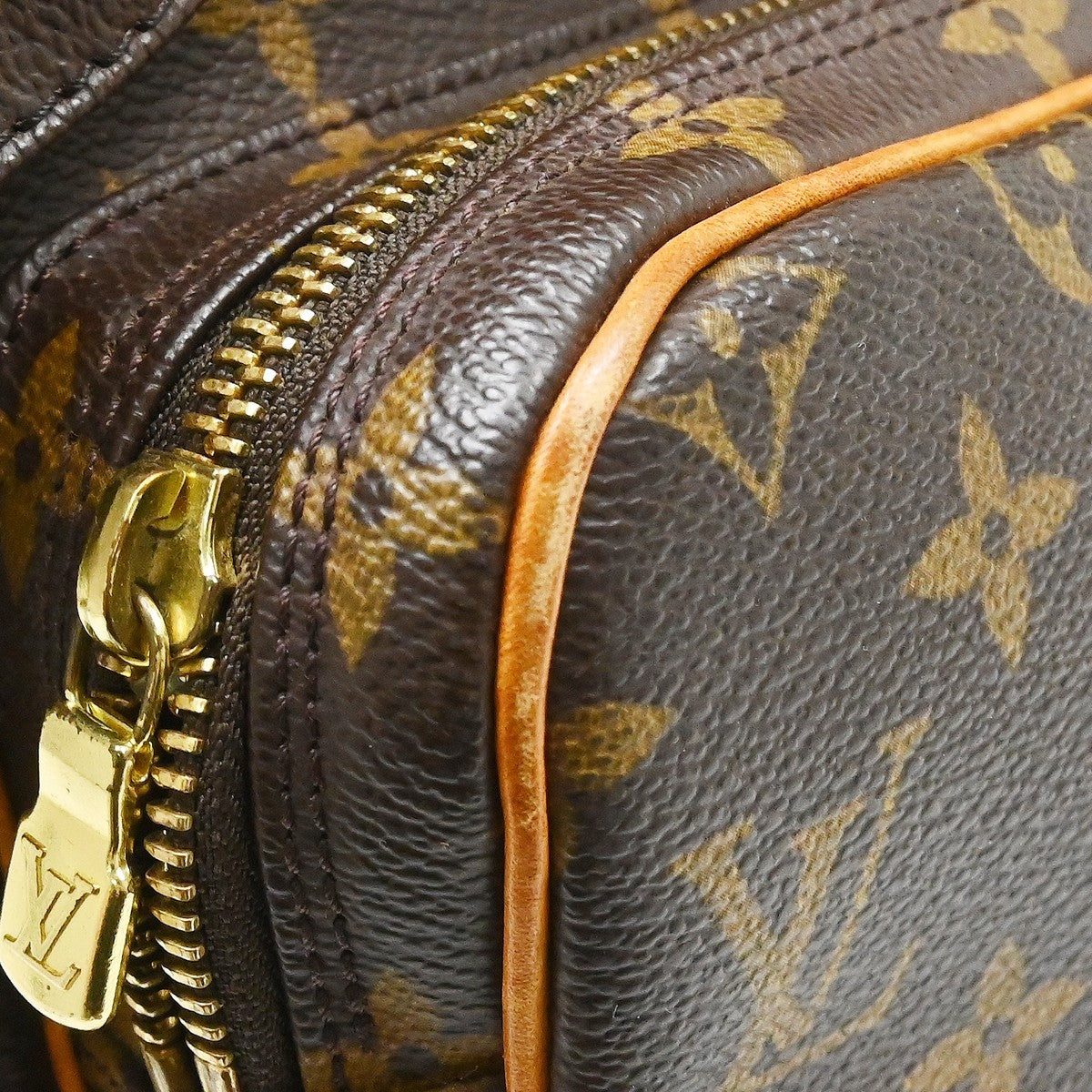 Louis Vuitton Nil Messenger Monogram Canvas, Brown, Canvas, Shoulder Bag