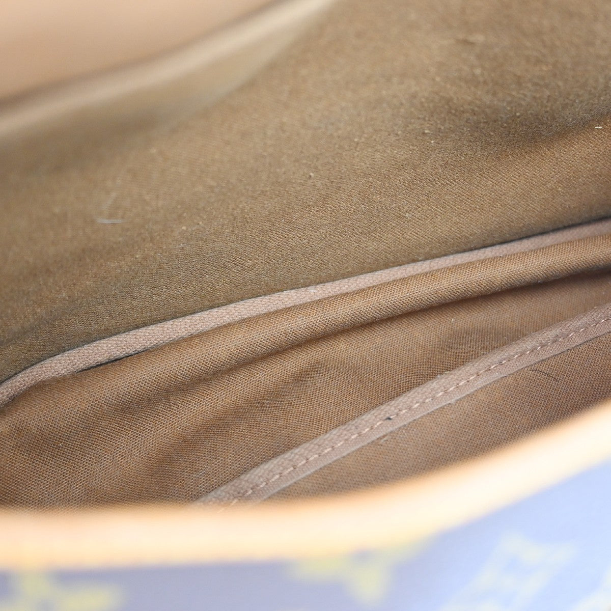 Louis Vuitton Saumur Monogram, Brown, Canvas, Shoulder Bag