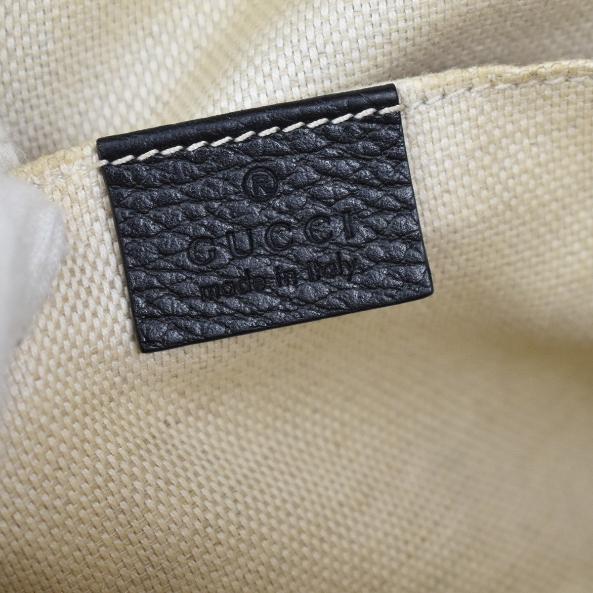 Gucci Soho Chain Leather, Black, Leather, Backpack