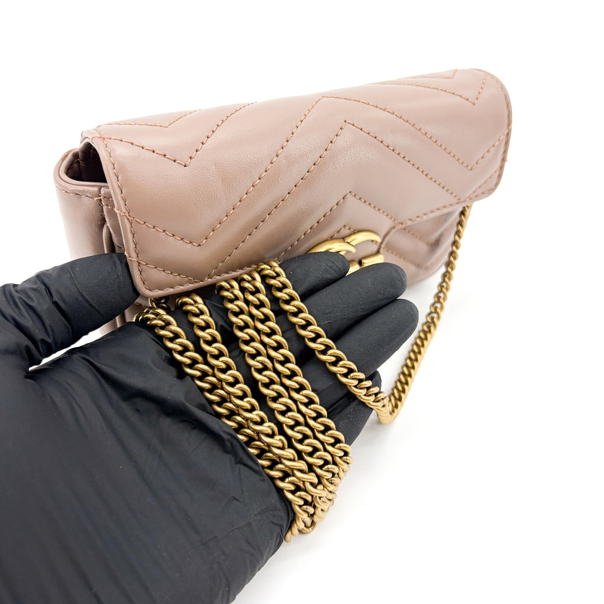 Gucci GG Marmont Flap Chevron Leather, Beige, Leather, Shoulder Bag