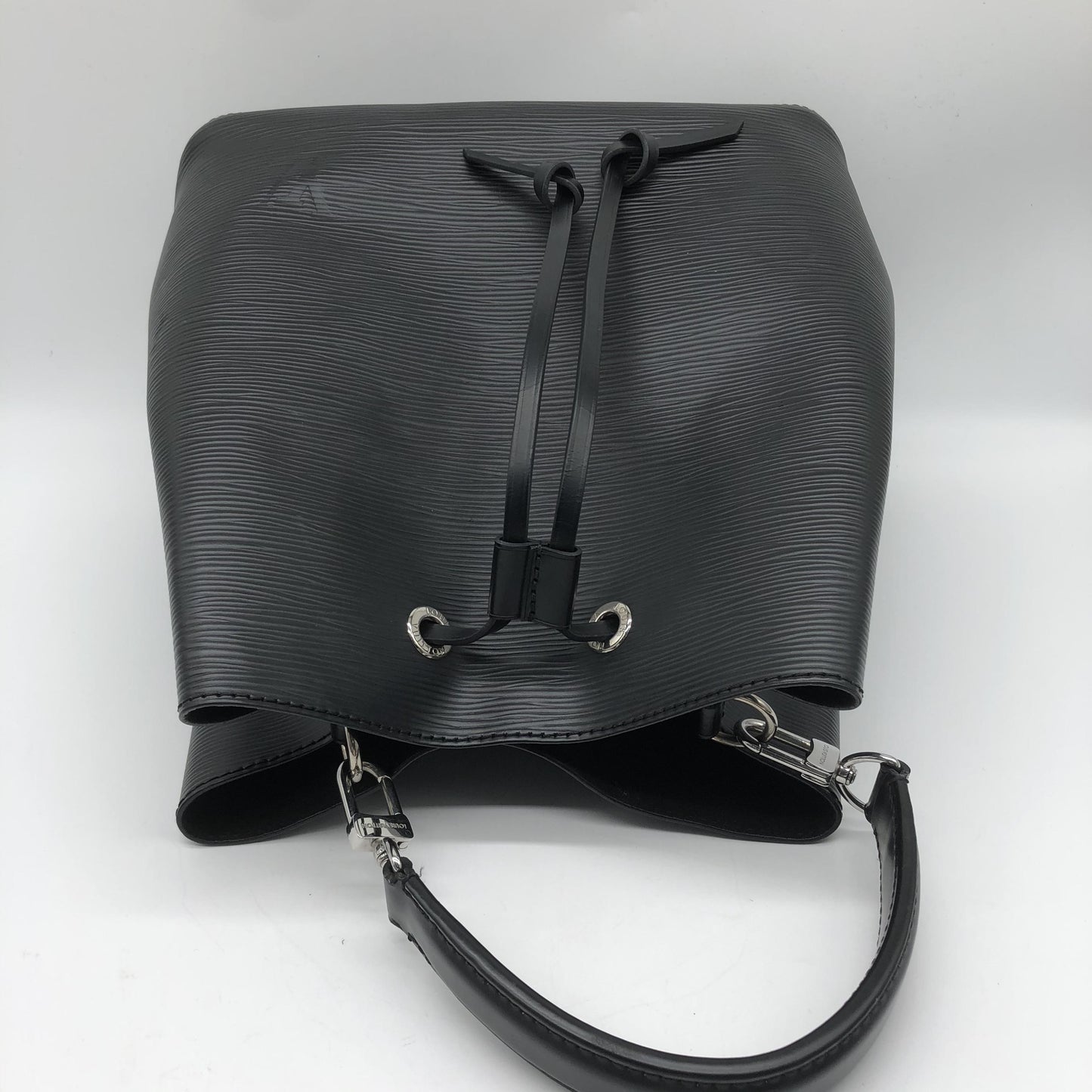 Louis Vuitton NeoNoe Epi Leather, Black, Leather, Handbag