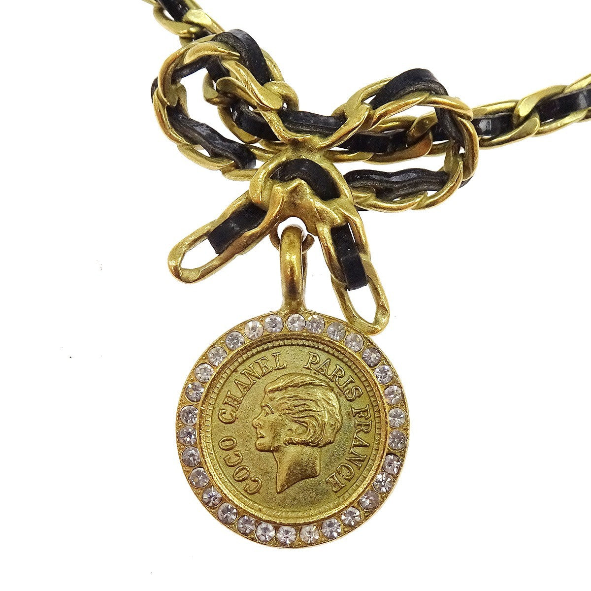 Chanel Vintage Round Medallion Pendant Metal and leather, Gold, Gold Plated, Necklace