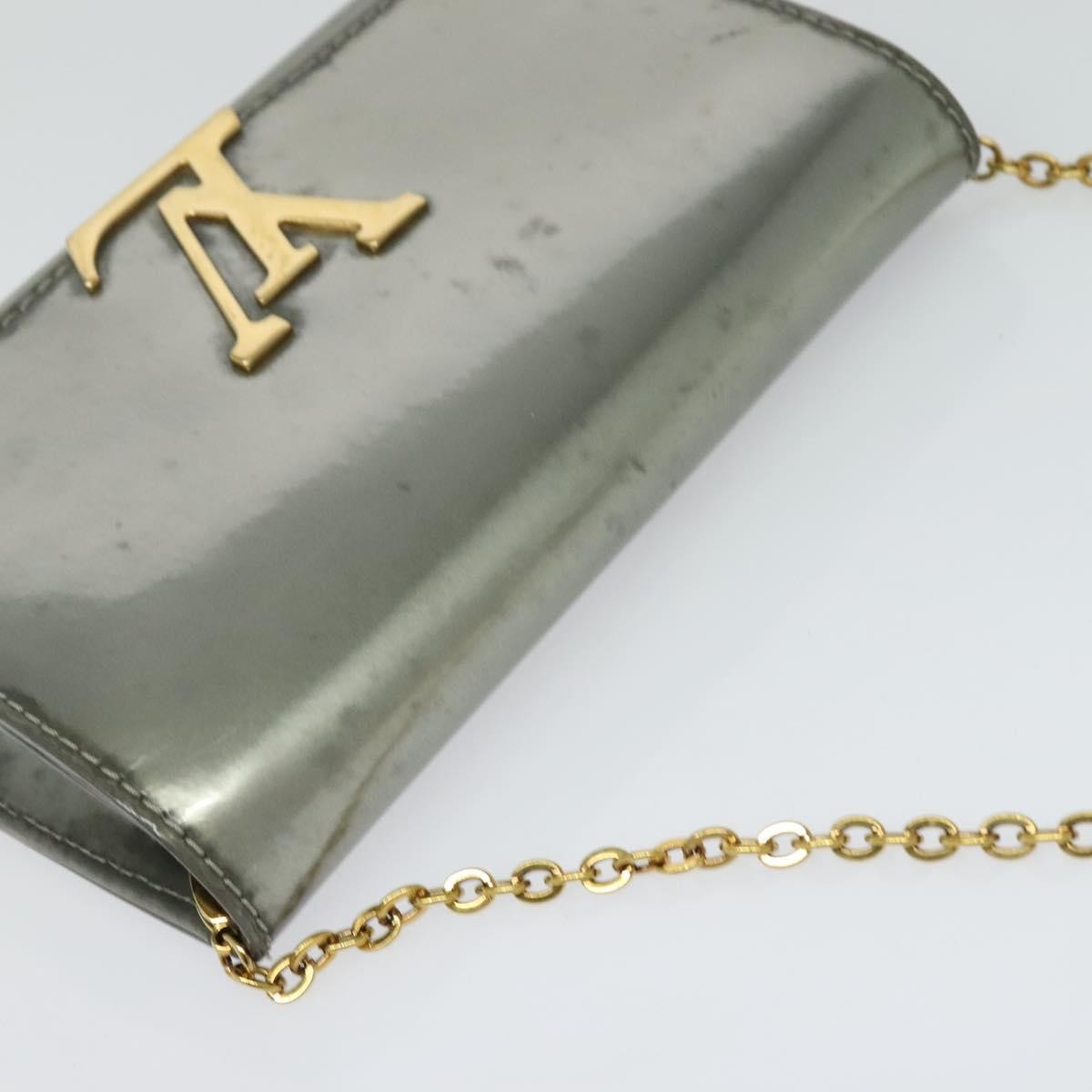 Louis Vuitton Chain Louise Clutch Patent, Silver, Patent Leather, Clutch