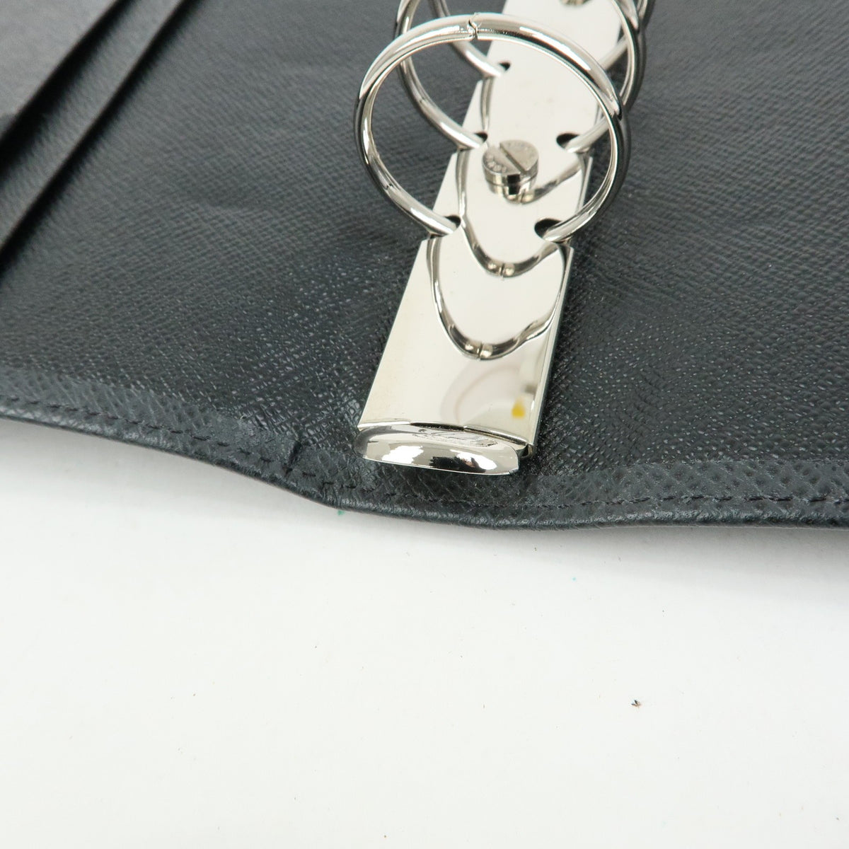 Louis Vuitton Ring Agenda Cover Taiga Leather, Gray, Leather, Briefcase