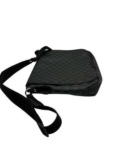Louis Vuitton Daniel Messenger Damier Graphite, Black, Canvas, Shoulder Bag