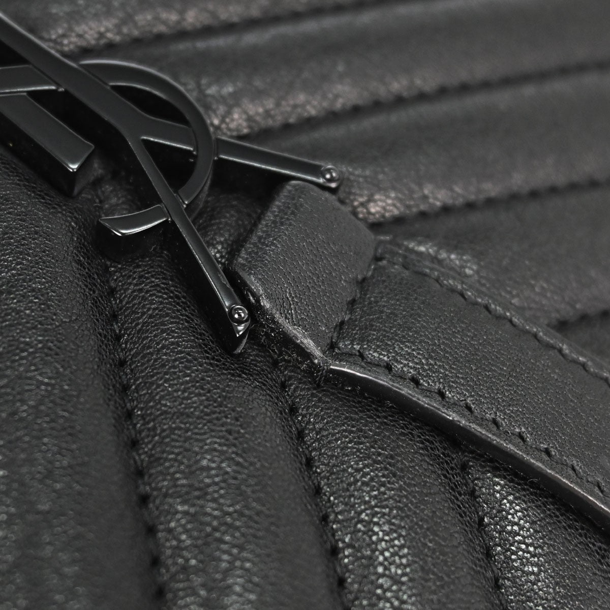 Saint Laurent Classic Monogram College Matelasse Chevron Leather, Black, Leather, Handbag