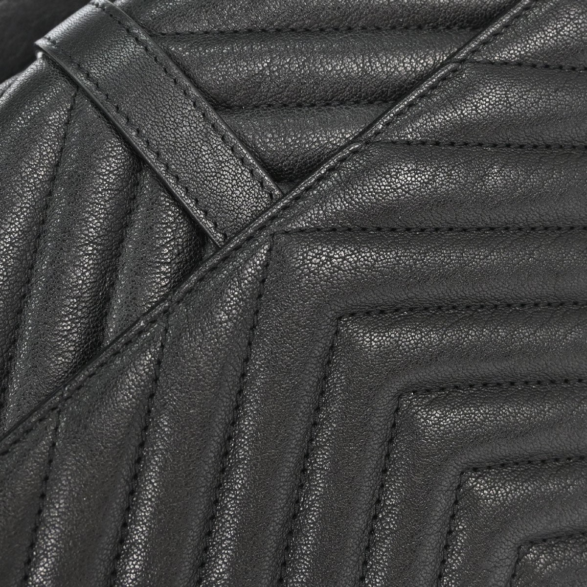 Saint Laurent Classic Monogram College Matelasse Chevron Leather, Black, Leather, Handbag