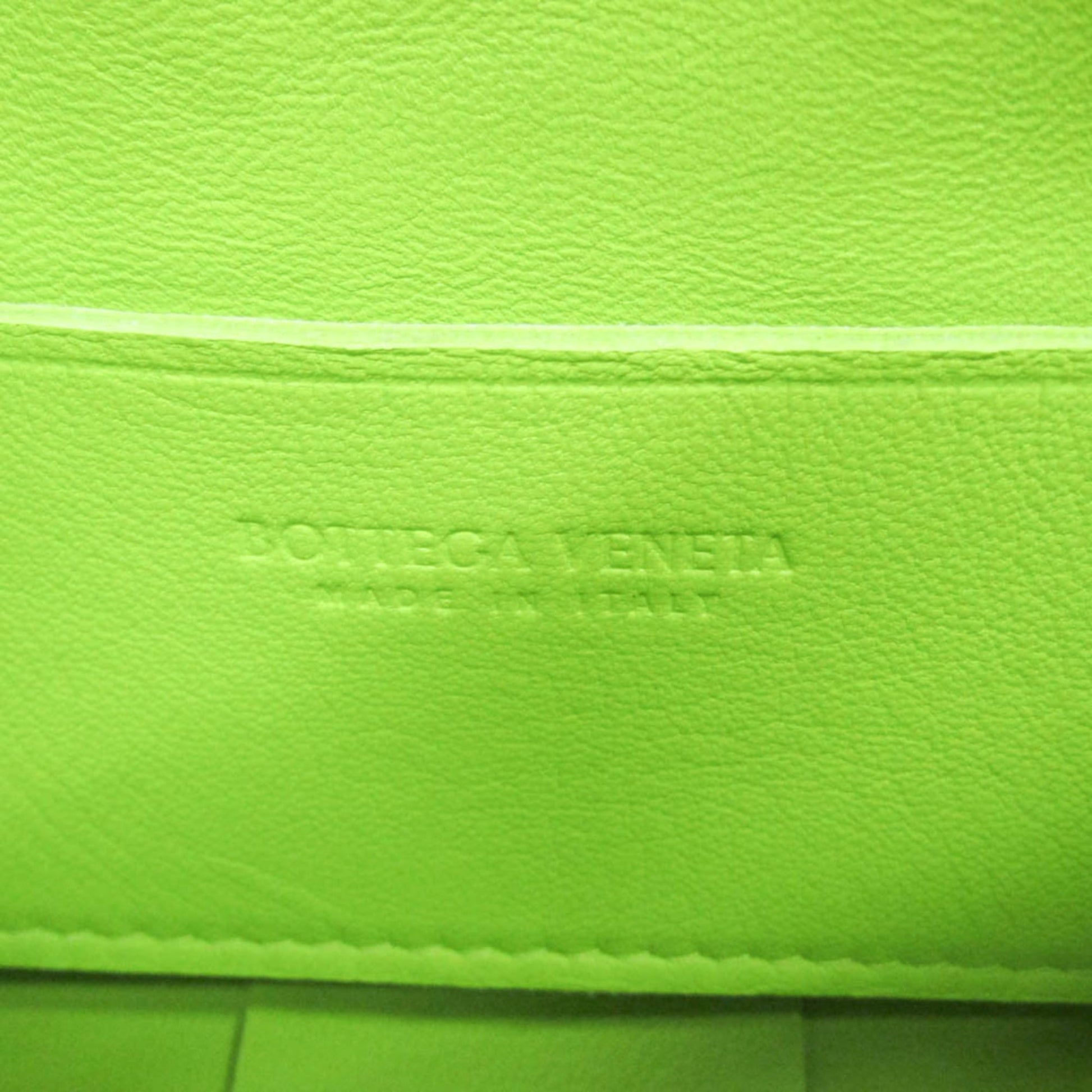 Bottega Veneta Cassette Maxi Intrecciato Leather, Green, Leather, Clutch