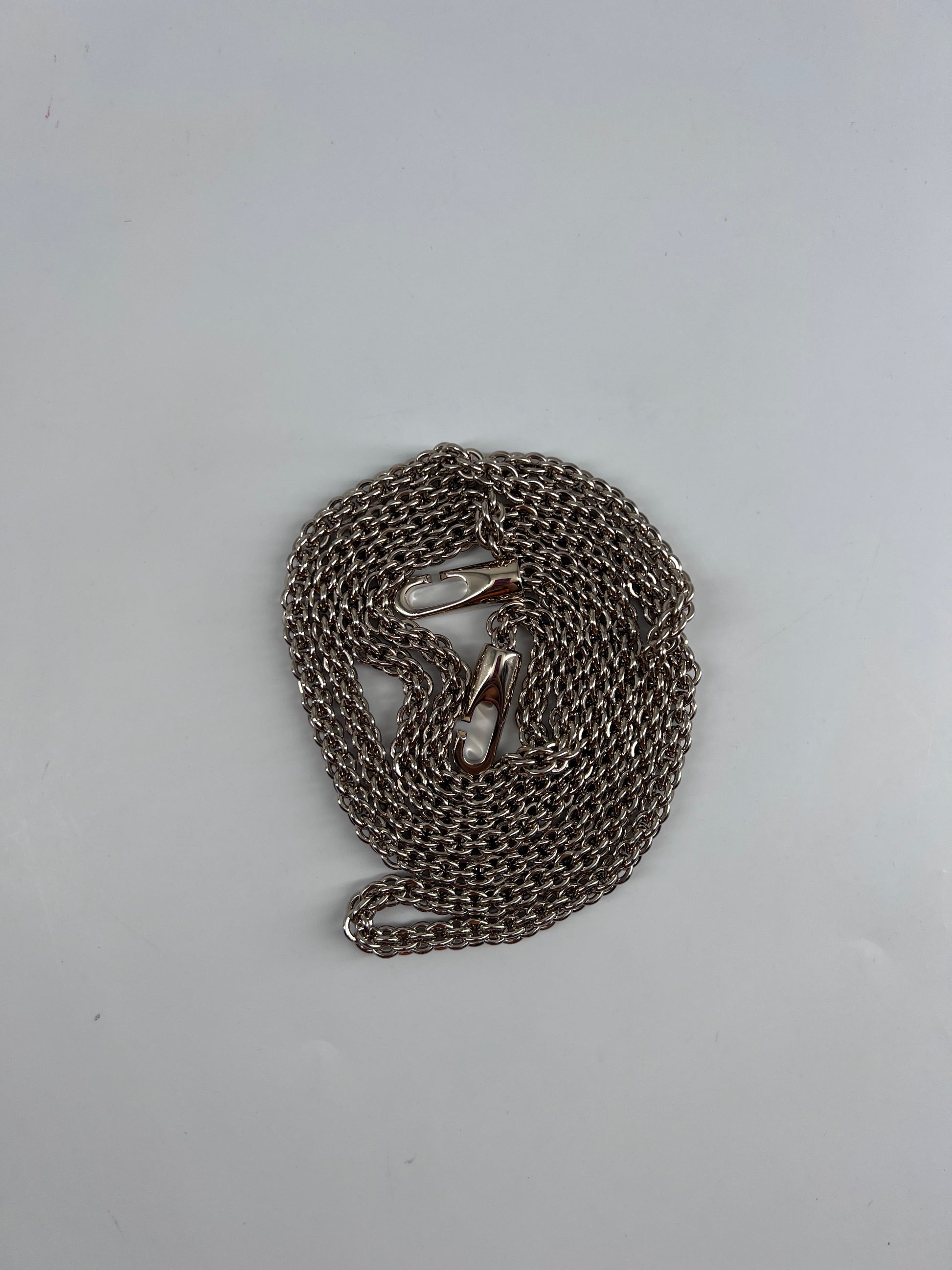 Valentino Garavani Rockstud Bow Double Zip Wristlet Clutch Leather, BLACK, LEATHER, Clutche & pouche