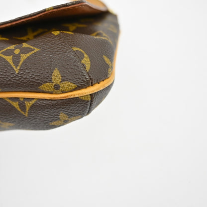 Louis Vuitton Musette Tango Monogram Canvas, Brown, Canvas, Shoulder Bag