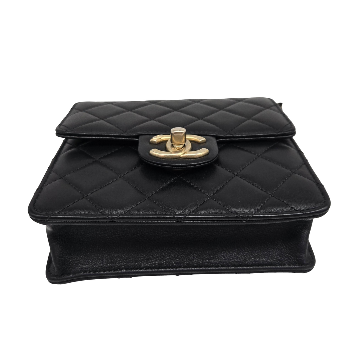 Chanel Chic Pearls Flap Clutch with Chain Quilted Lambskin, Black, Leather, Crossbody Bag