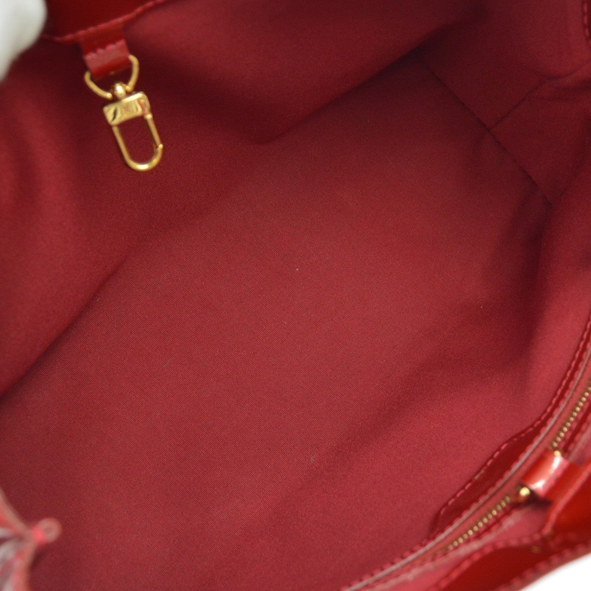 Louis Vuitton Wilshire Monogram Vernis, Red, Patent Leather, Handbag