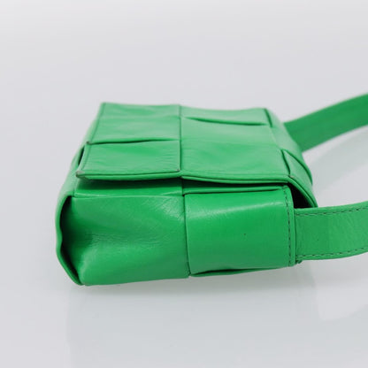 Bottega Veneta Cassette Maxi Intrecciato Leather, Green, Leather, Clutch