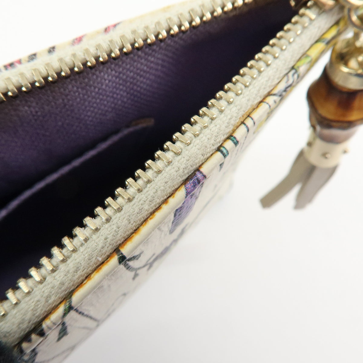 Gucci Bamboo Zip Pouch Flora Leather, Beige, Leather, Clutch