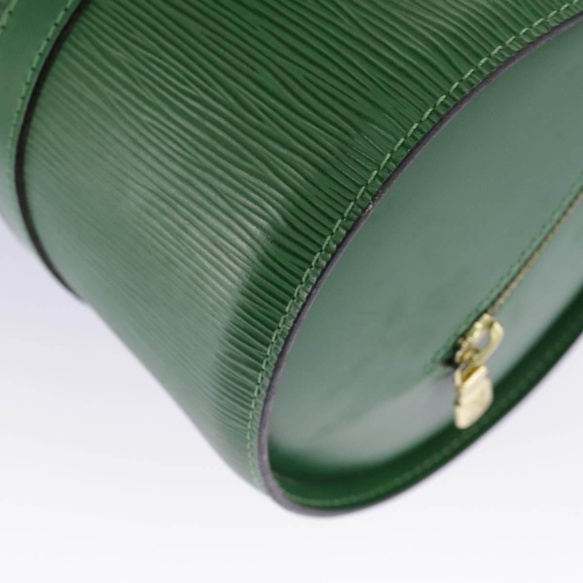 Louis Vuitton Soufflot, Green, Leather, handbag