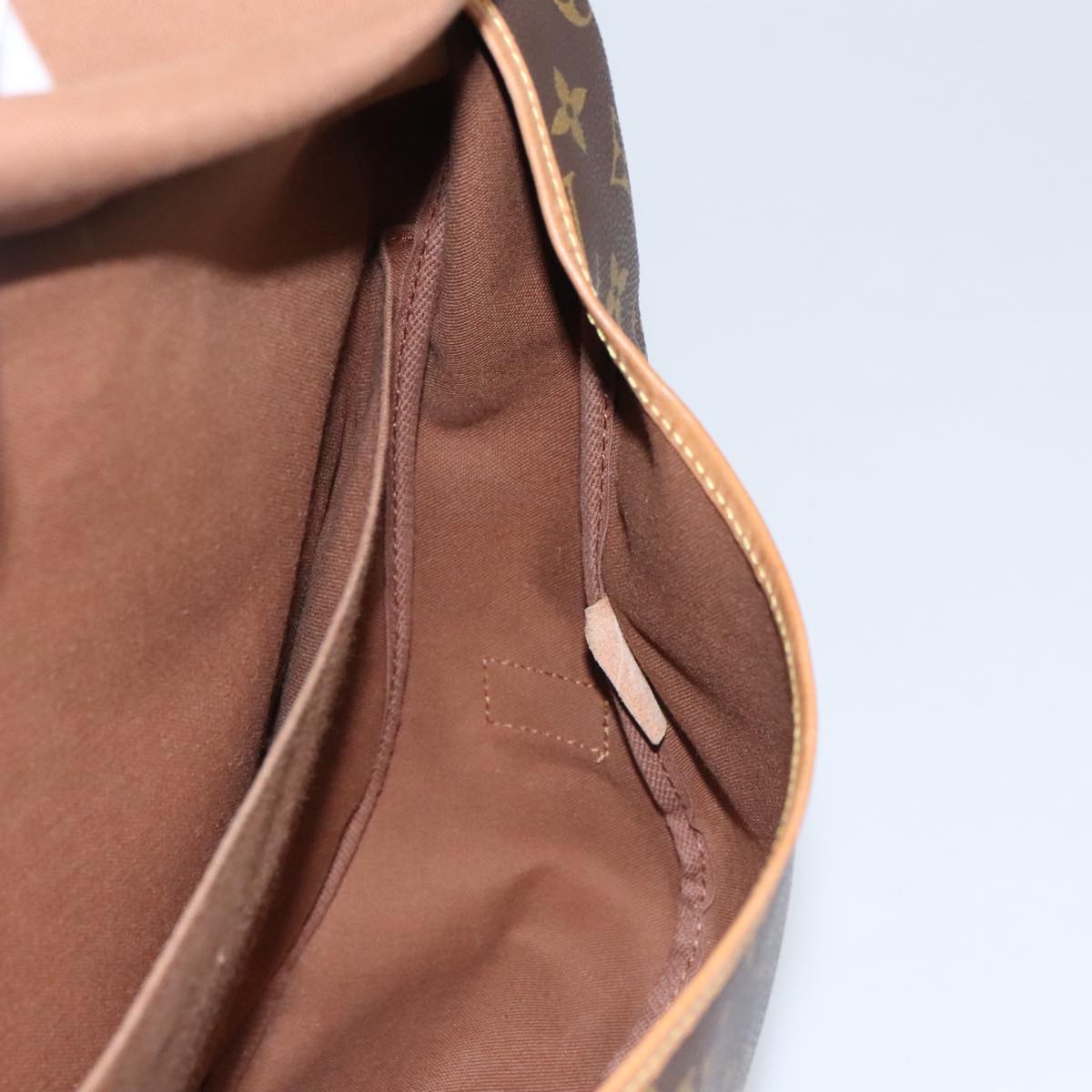 Louis Vuitton Saumur 43, Brown, Canvas, shoulder