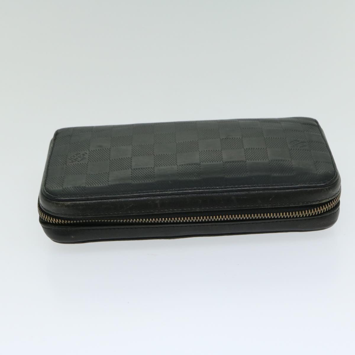 Louis Vuitton Zippy XL, Black, Leather, wallet