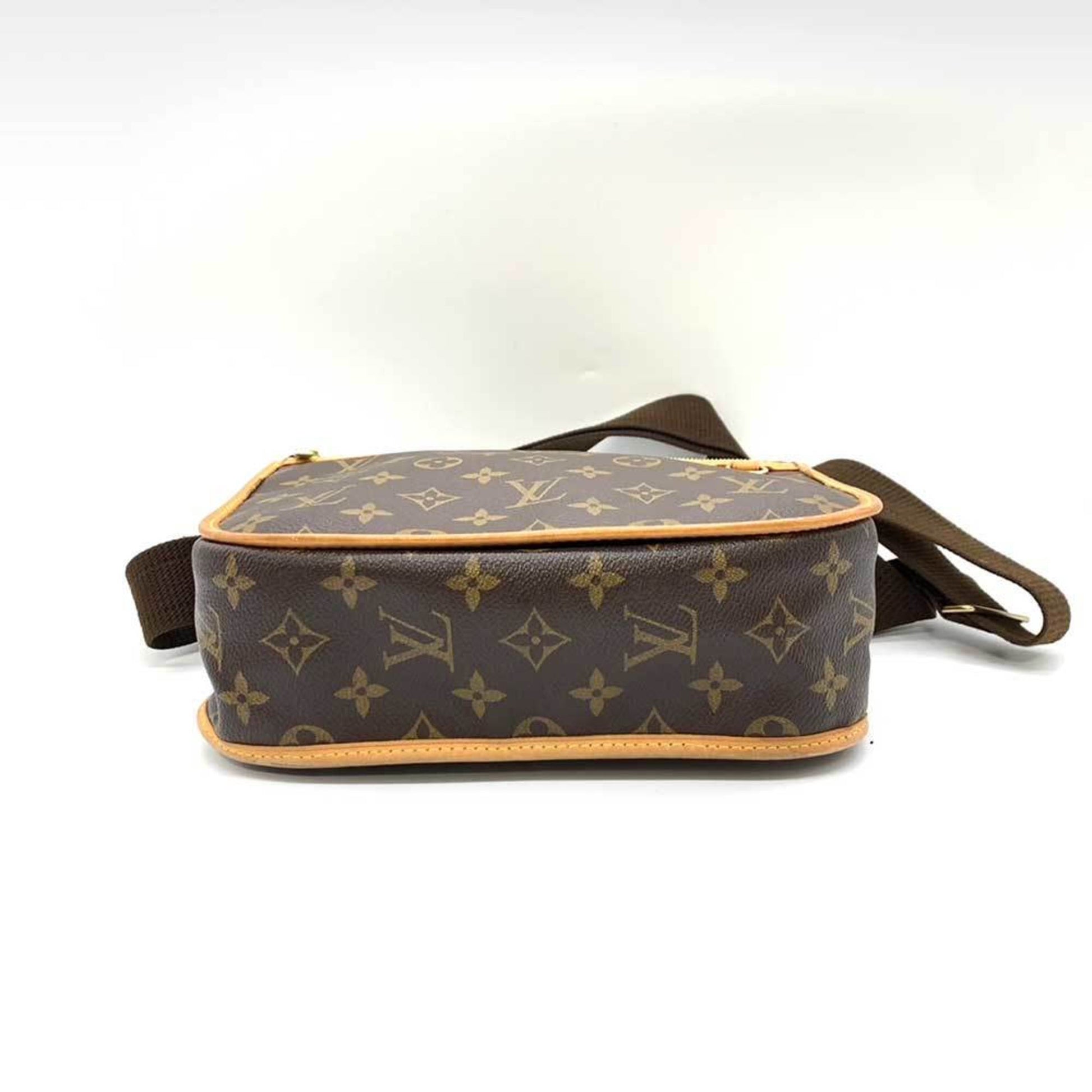 Louis Vuitton Bosphore, Brown, Canvas, shoulder