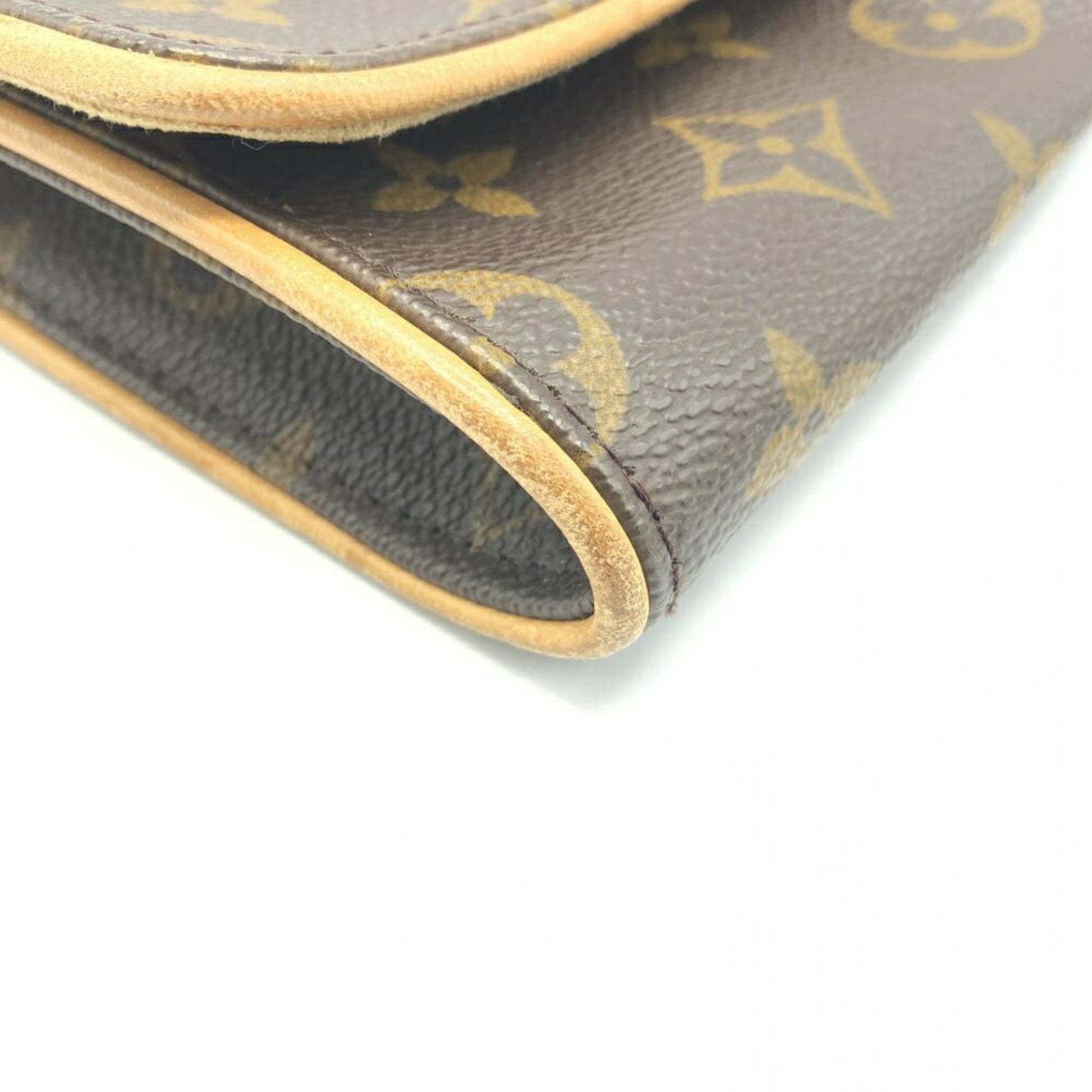 Louis Vuitton Twin, Brown, Canvas, clutch