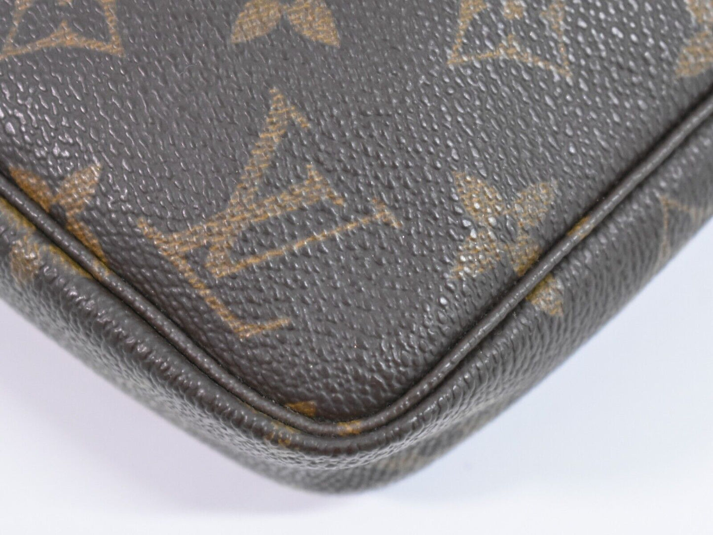 Louis Vuitton Pochette Accessoire, Brown, Canvas, clutch