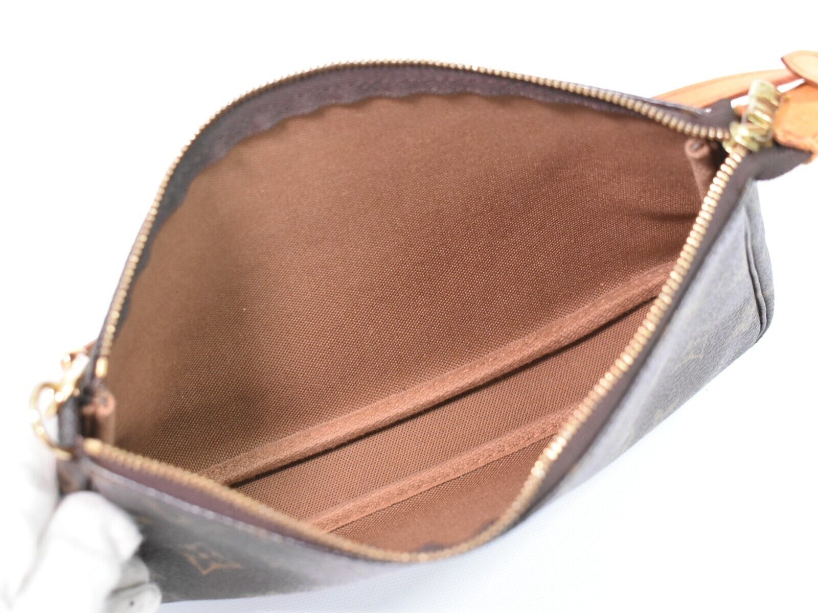 Louis Vuitton Pochette Accessoire, Brown, Canvas, clutch