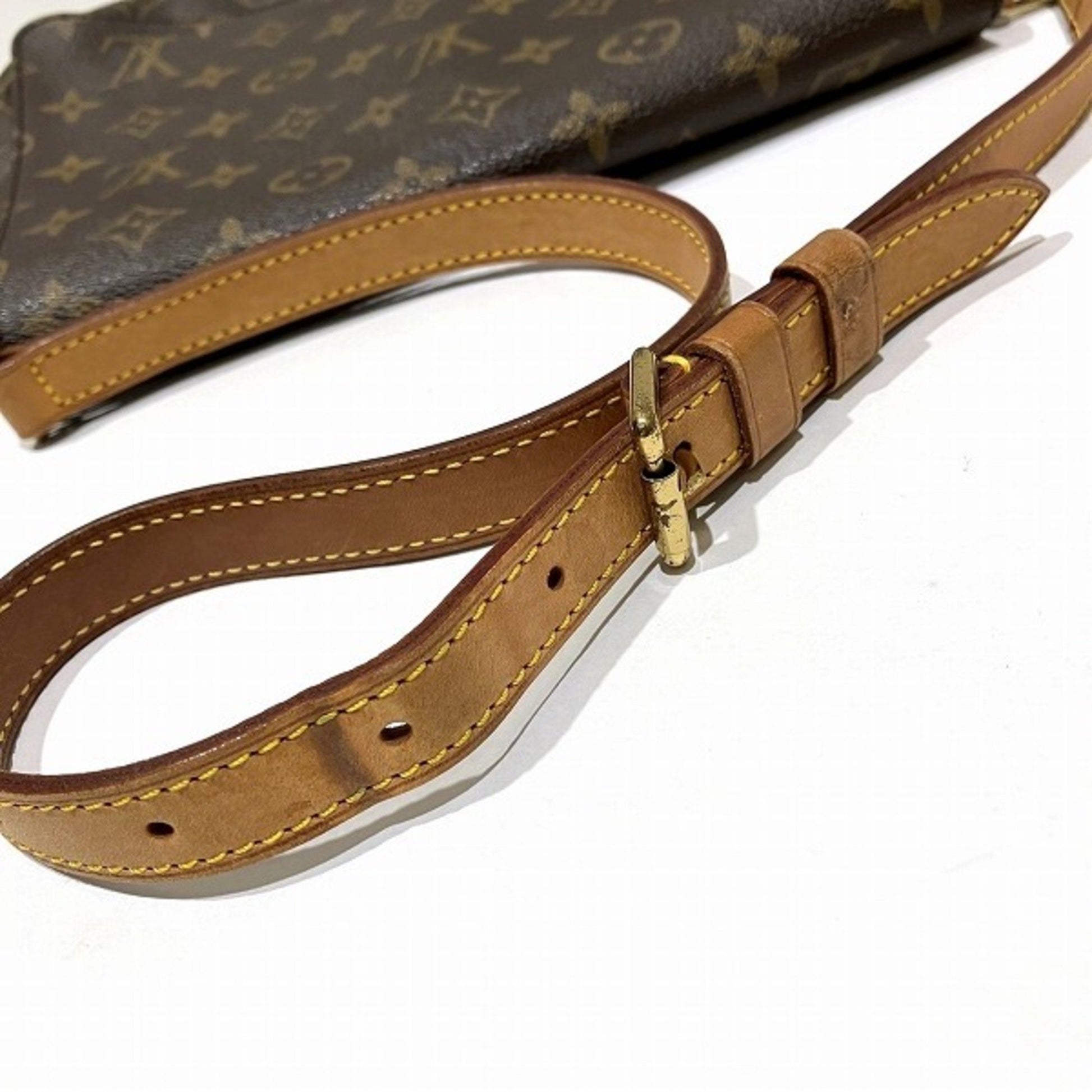 Louis Vuitton Musette Tango, Brown, Canvas, shoulder