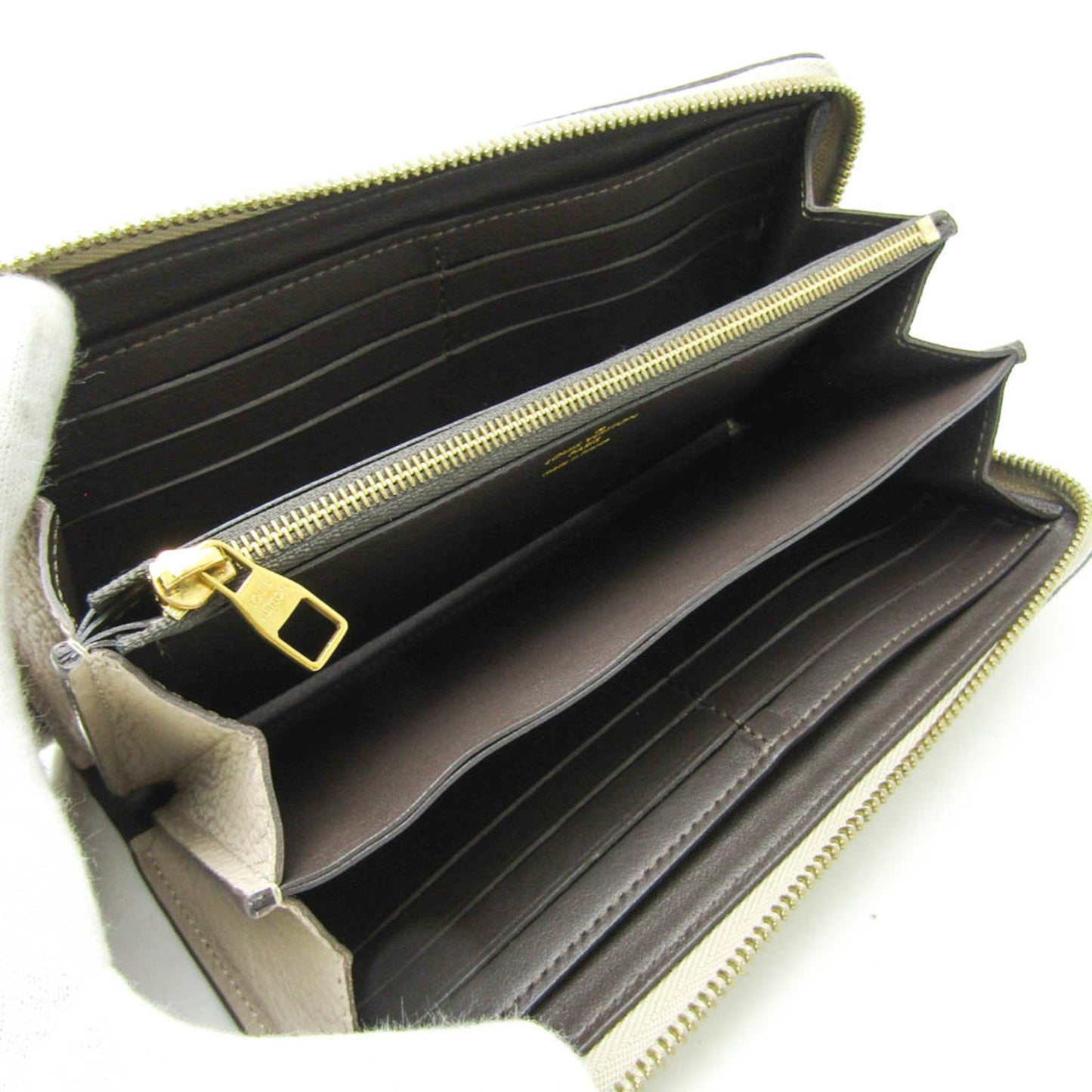Louis Vuitton Comete, Beige, Leather, wallet