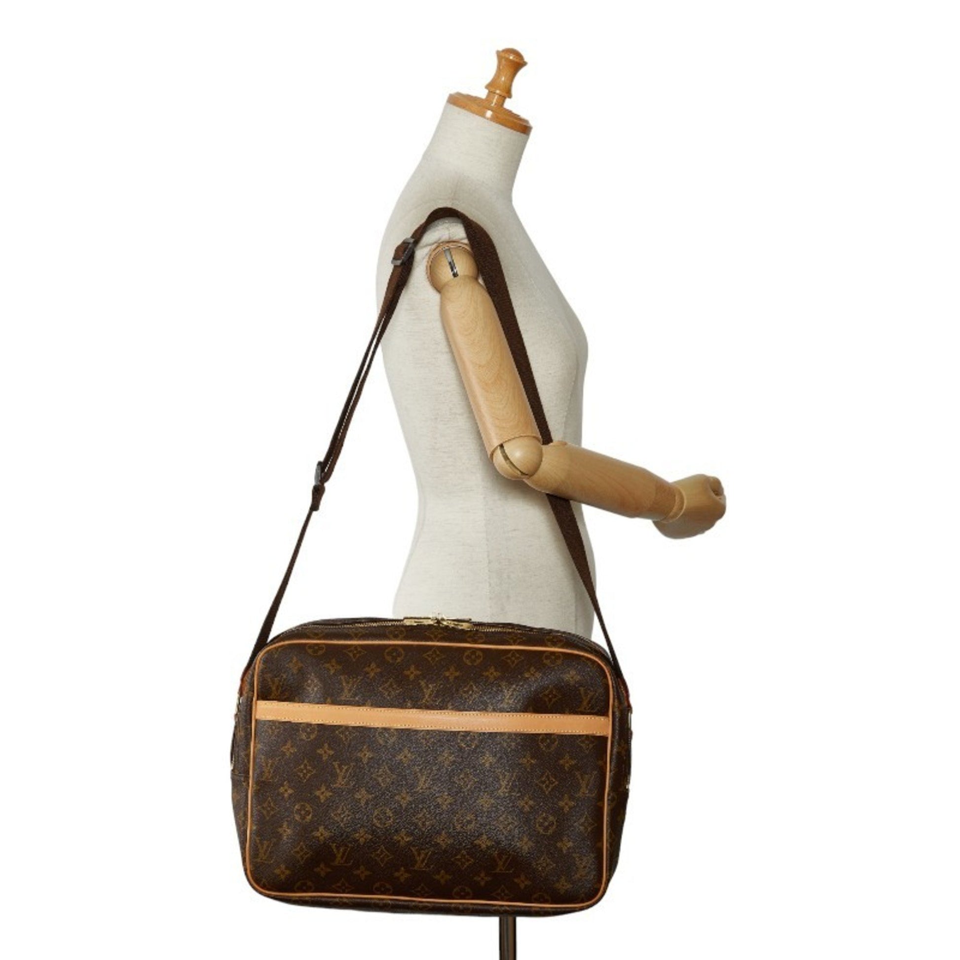 Louis Vuitton Reporter, Brown, Canvas, shopper