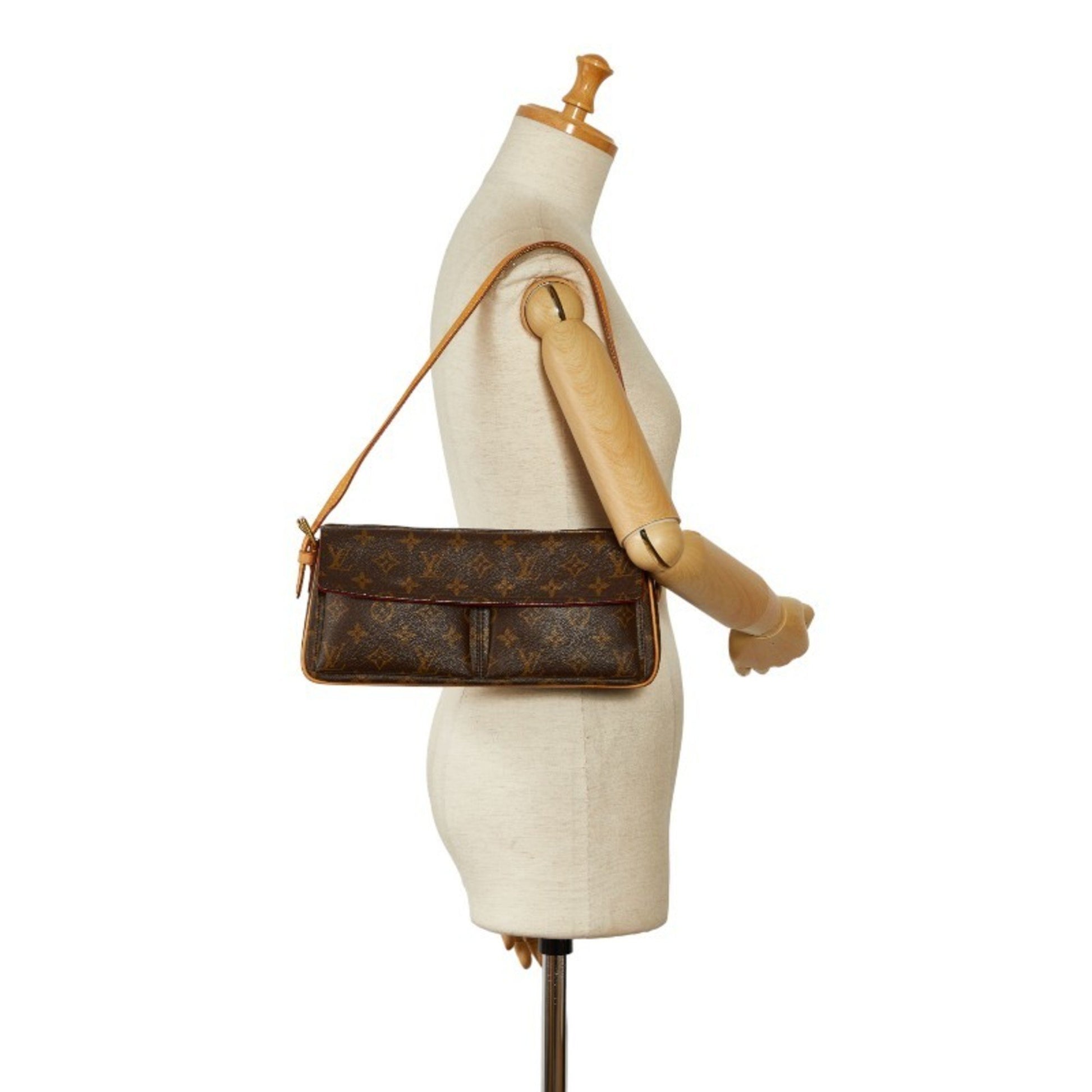 Louis Vuitton Viva Cité, Brown, Canvas, shoulder