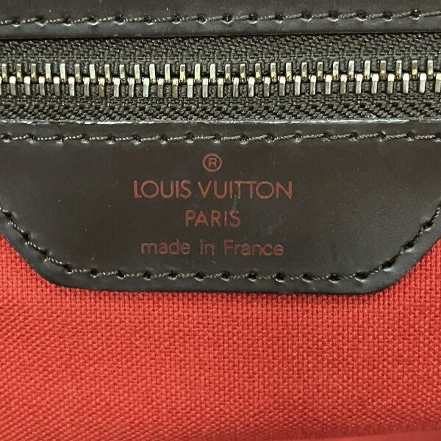 Louis Vuitton Chelsea, Brown, Canvas, shoulder