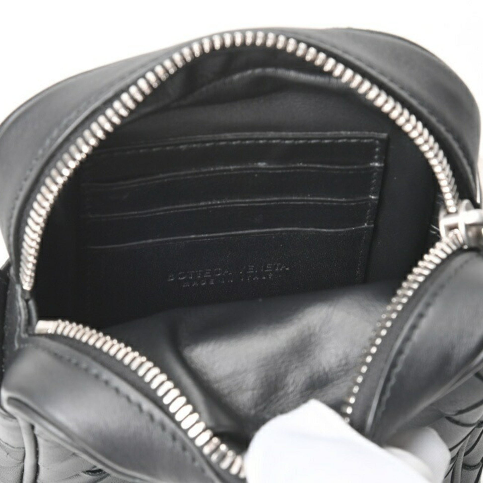 Bottega Veneta Intrecciato, Black, Leather, clutch