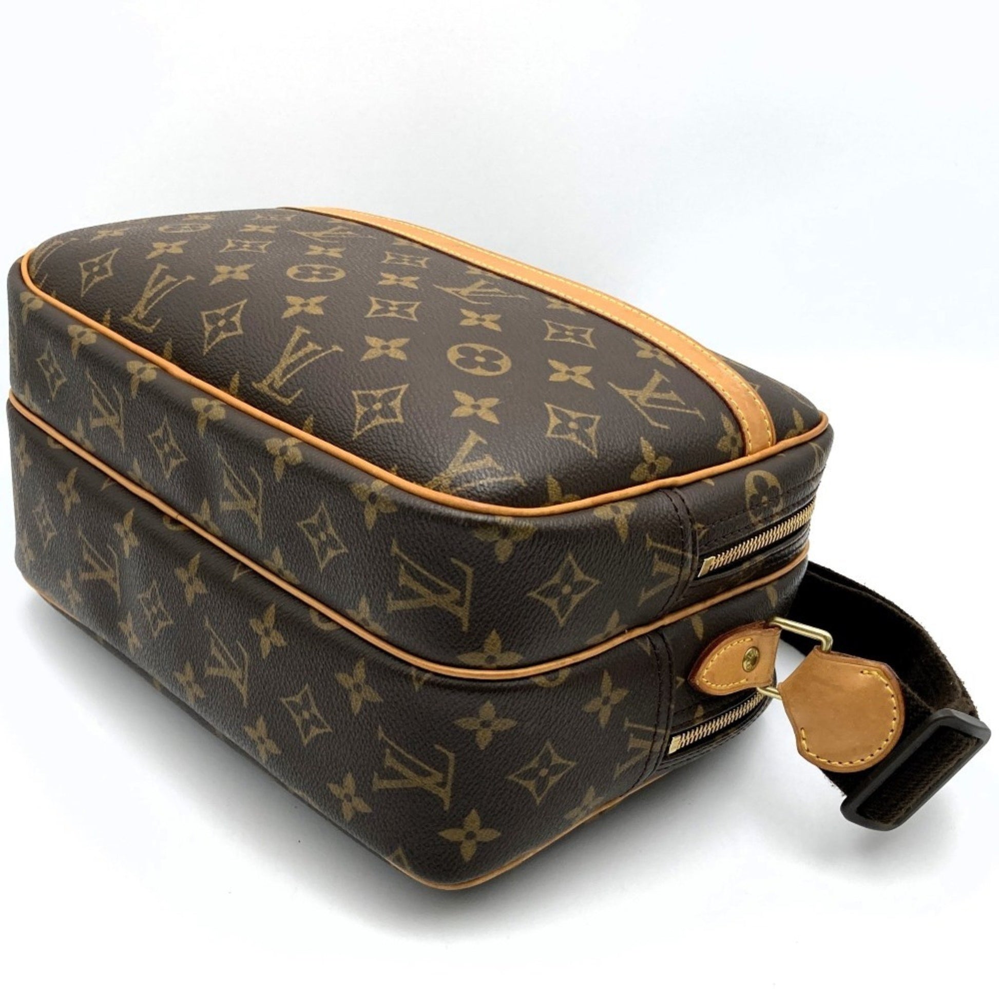 Louis Vuitton Reporter pm, Brown, Canvas, shoulder