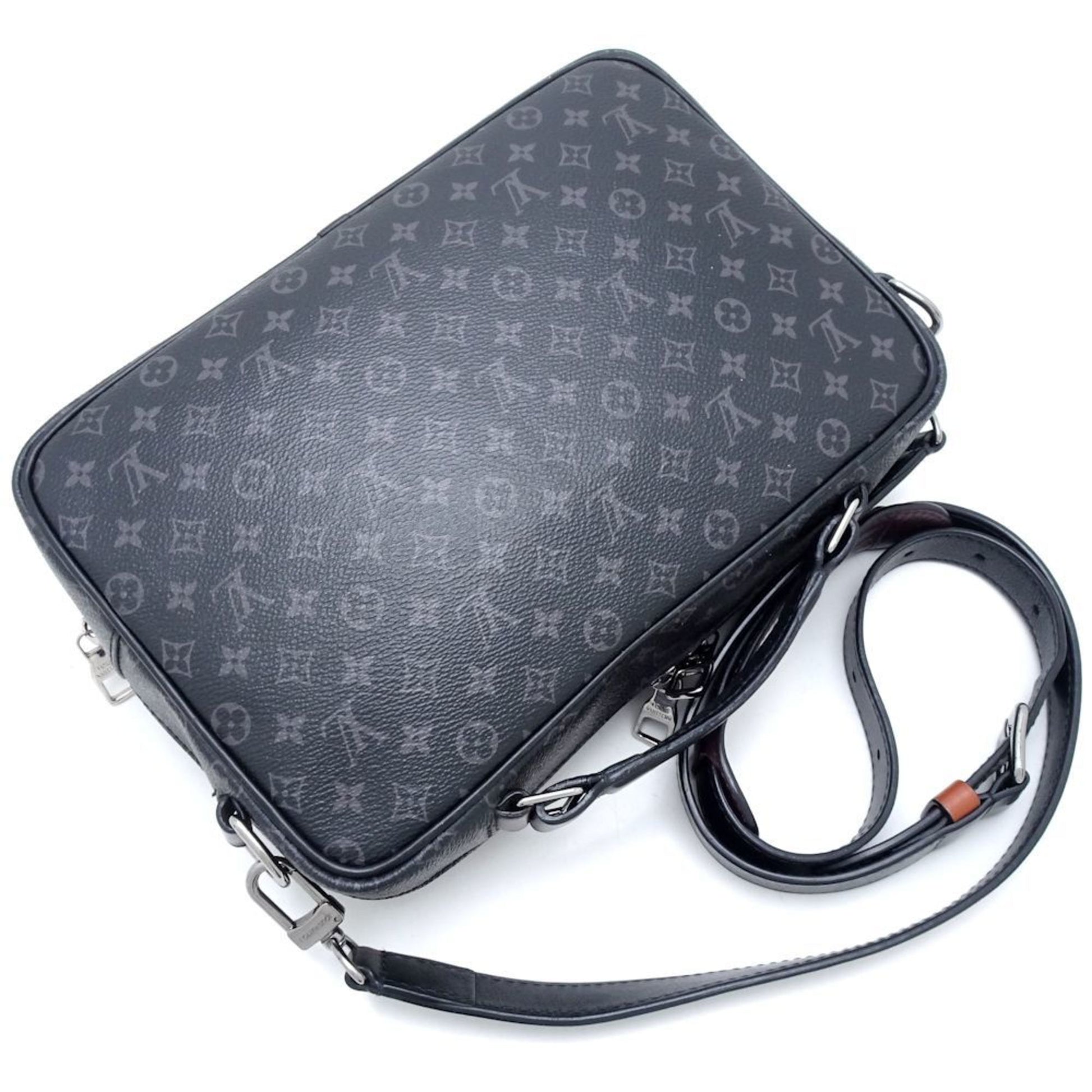 Louis Vuitton Messenger, Black, Canvas, handbag