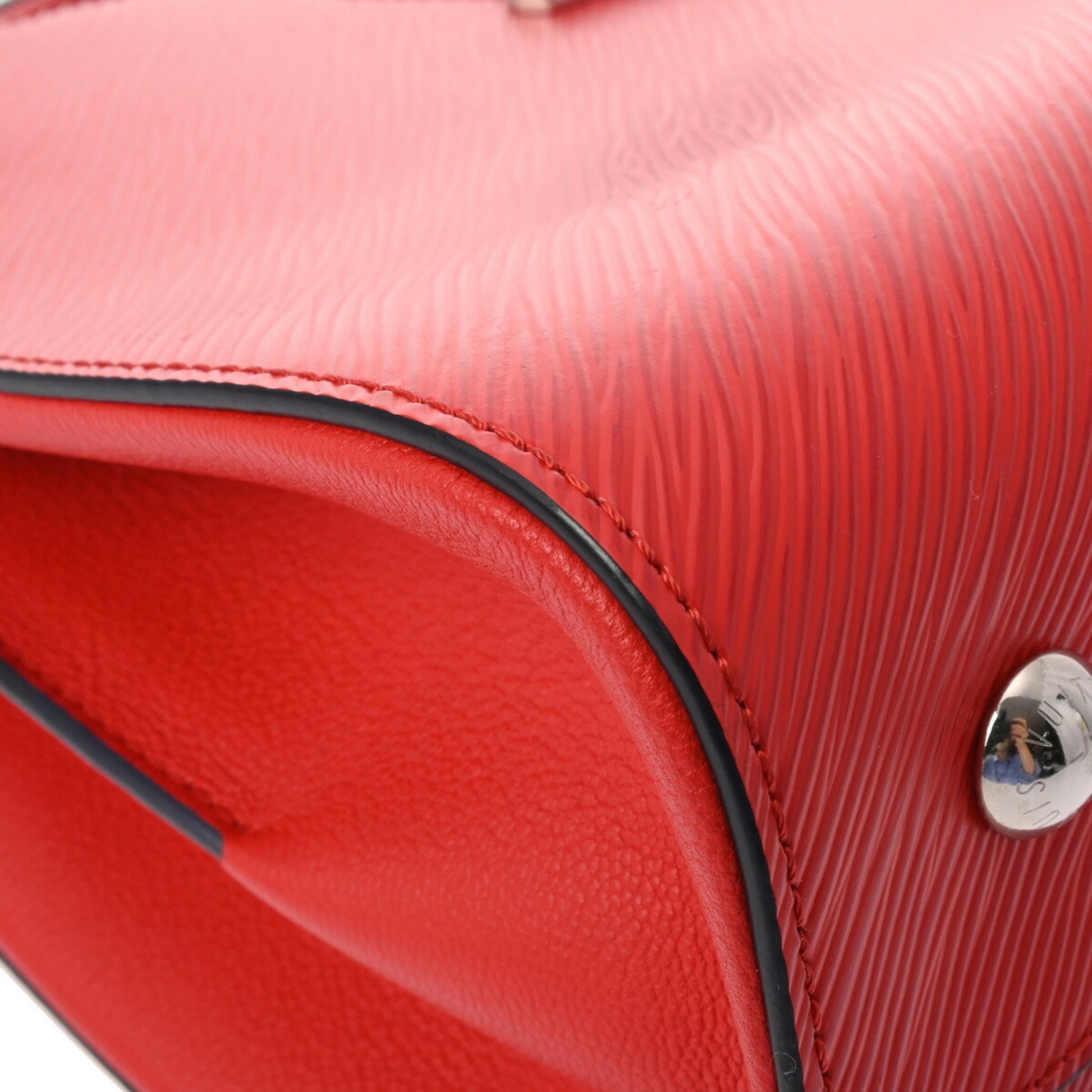 Louis Vuitton Twist, Red, Leather, handbag