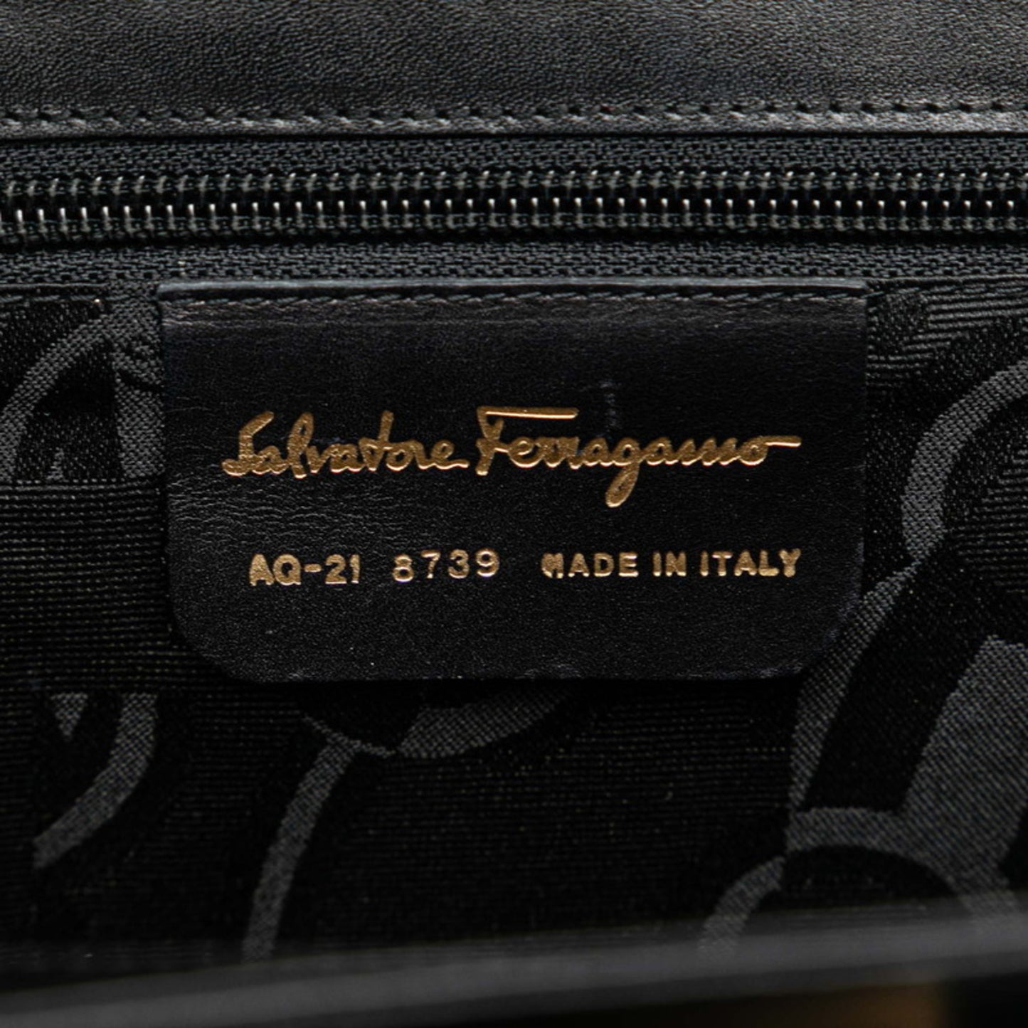 Salvatore Ferragamo, Black, Leather, shoulder